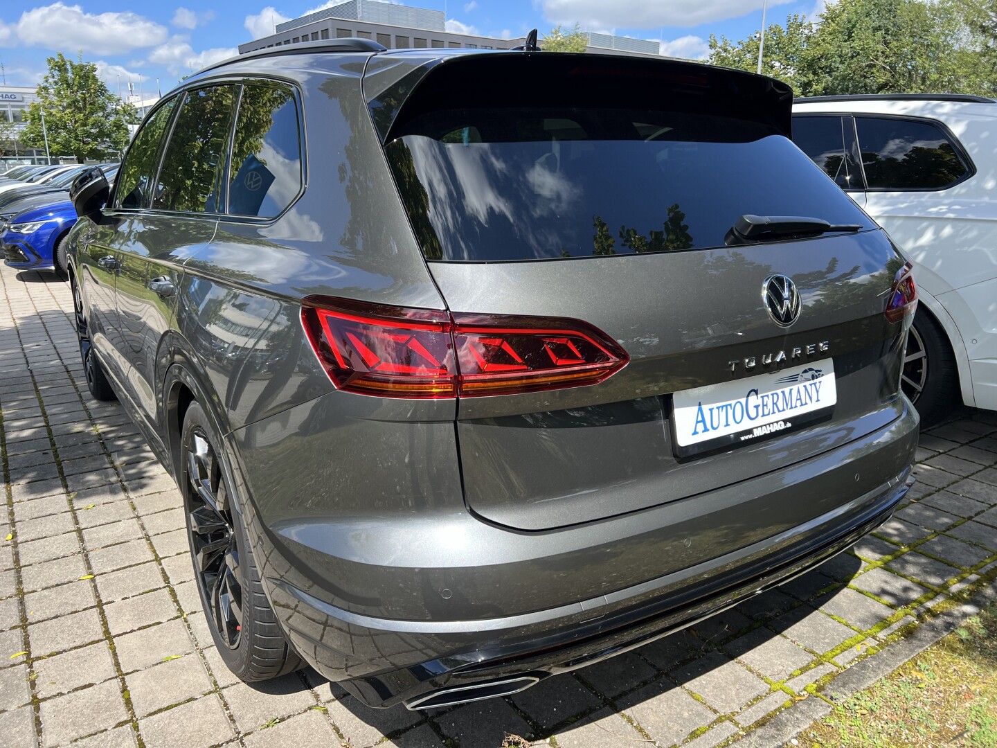 VW Touareg 3.0TDI 286PS R-Line Black-Paket From Germany (119197)