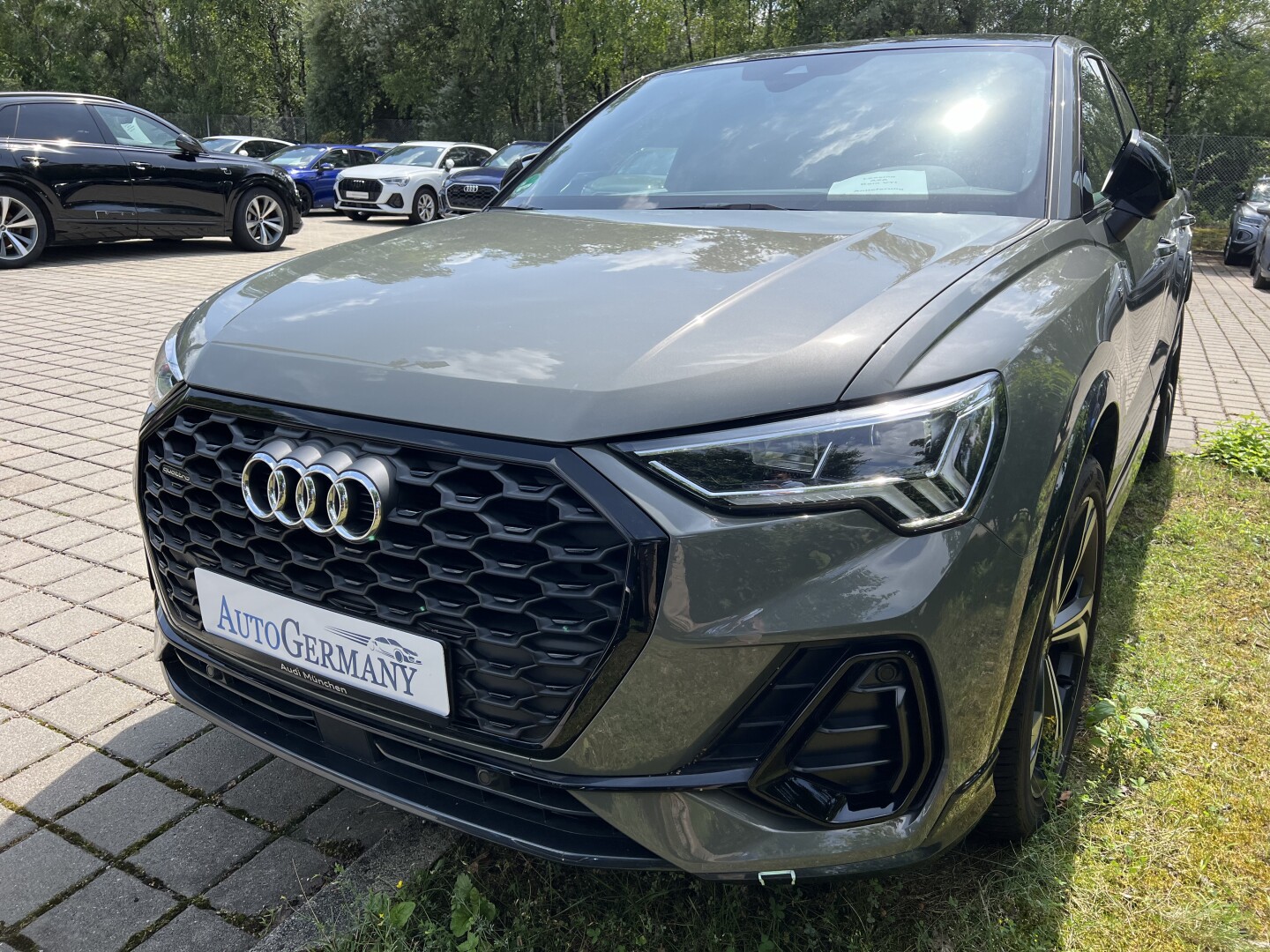 Audi Q3 Sportback Quattro 40TDI S-Line  From Germany (119424)