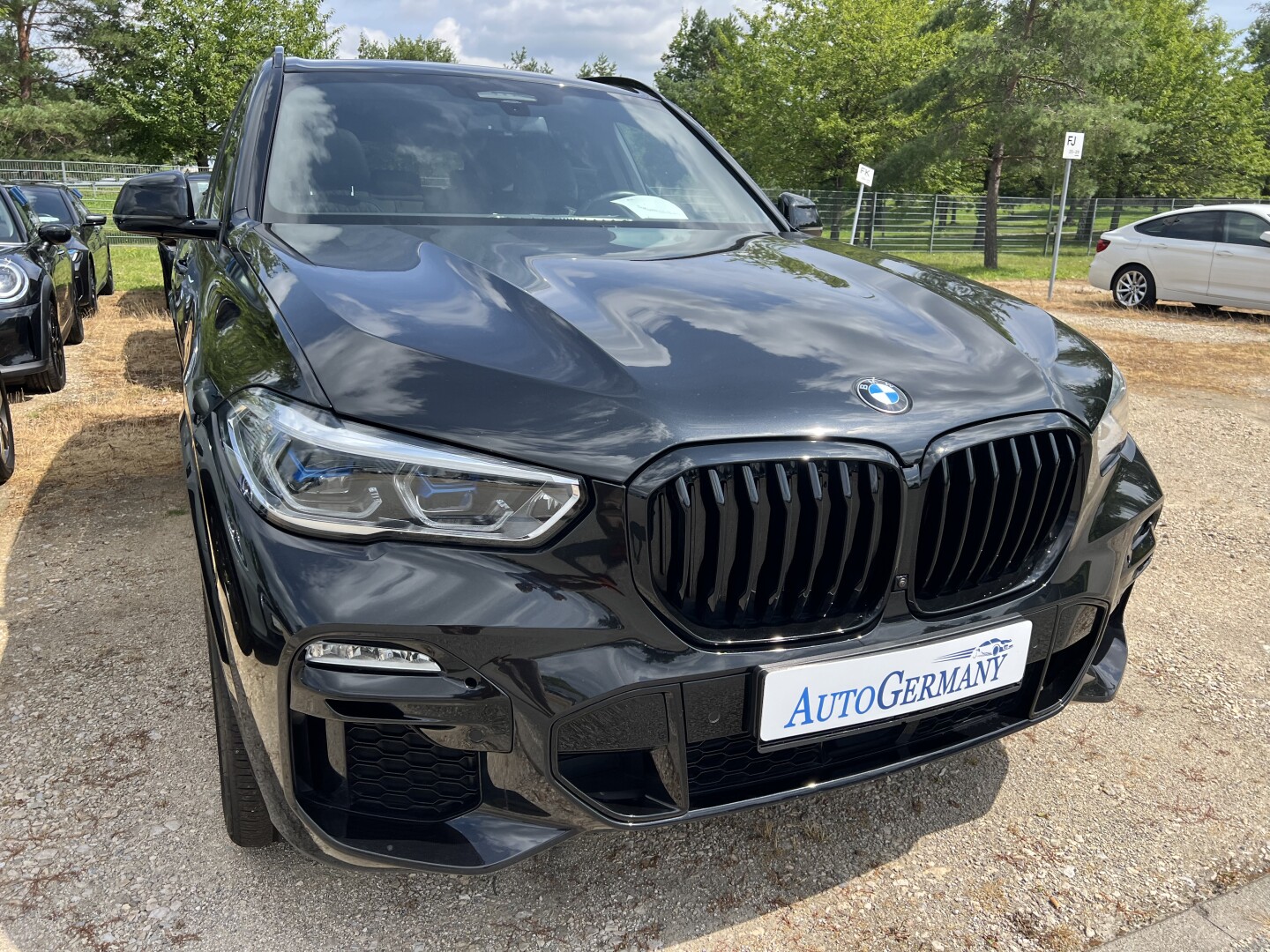 BMW X5 xDrive 45e M-Sportpaket Black Individual Из Германии (119438)