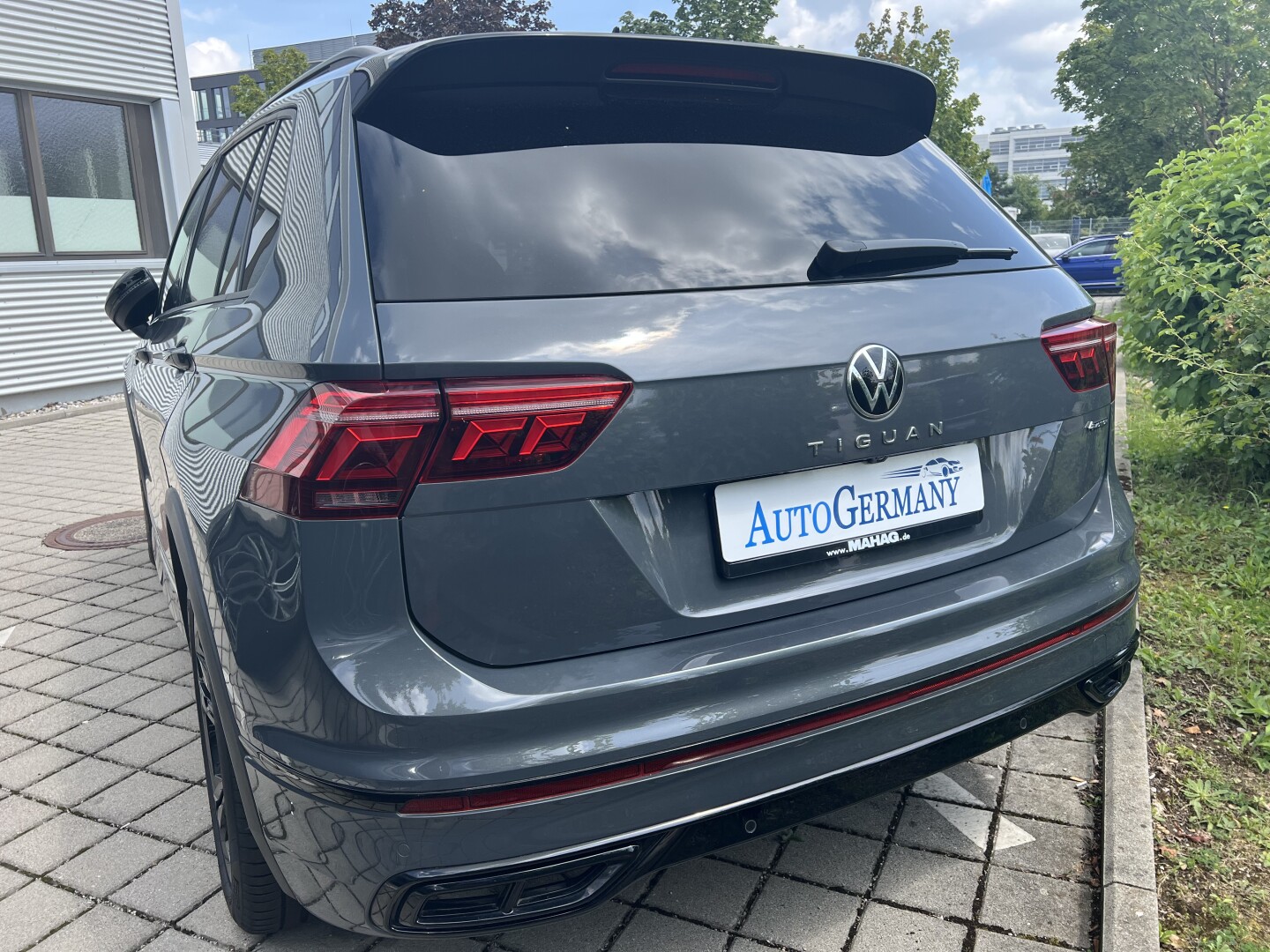 VW Tiguan 2.0TDI R-Line 4Motion IQ-LED DSG Aus Deutschland (119513)