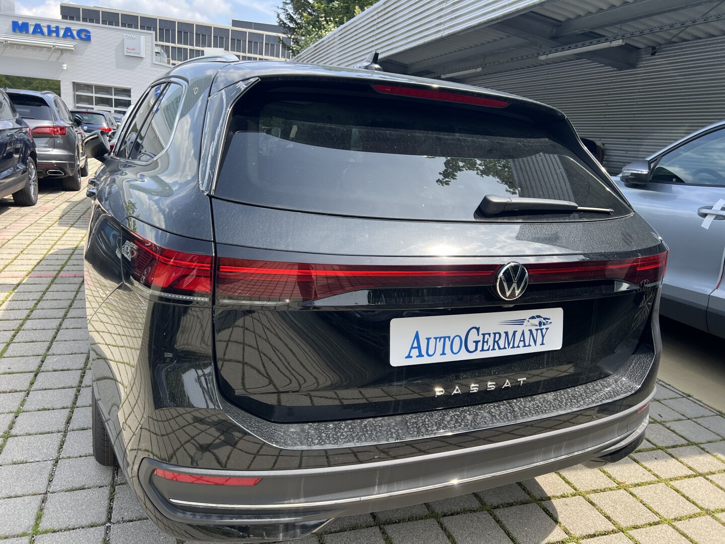 VW Passat 2.0TDI Variant Elegance DSG IQ-Matrix З Німеччини (119614)