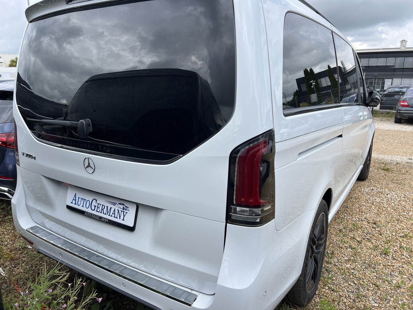 Mercedes-Benz V300d Avantgarde Lang AMG З Німеччини (119656)