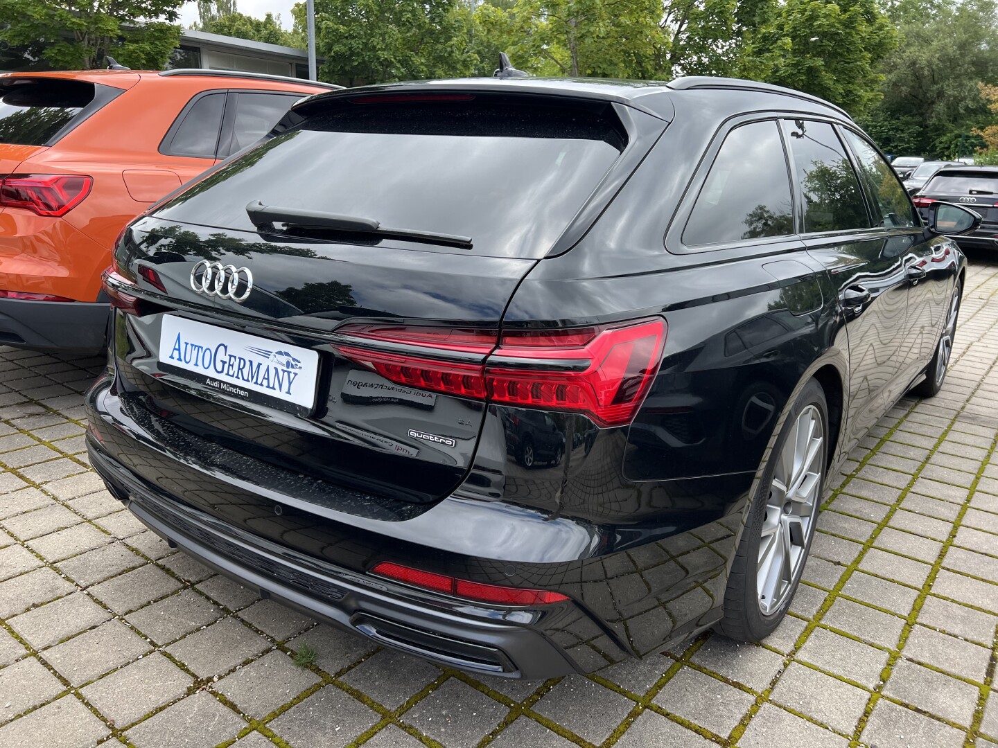 Audi A6 Avant 55TFSIe S-Line Individual Matrix З Німеччини (119694)