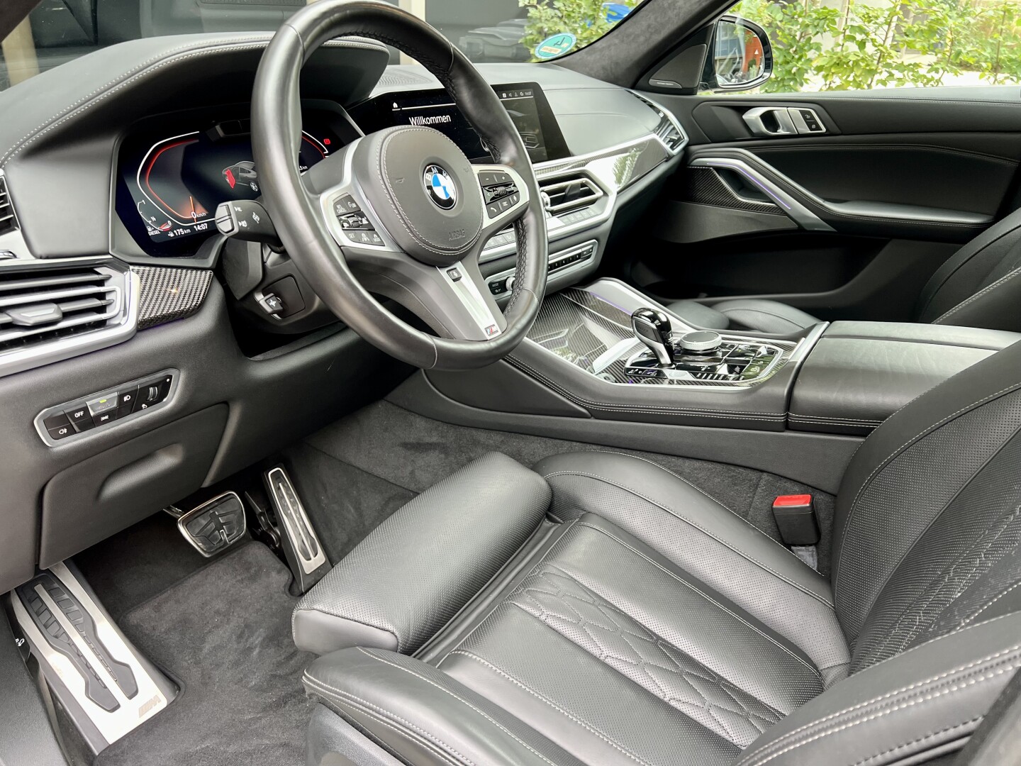 BMW X6 40d xDrive Black M-Paket SkyLounge Laser З Німеччини (119729)