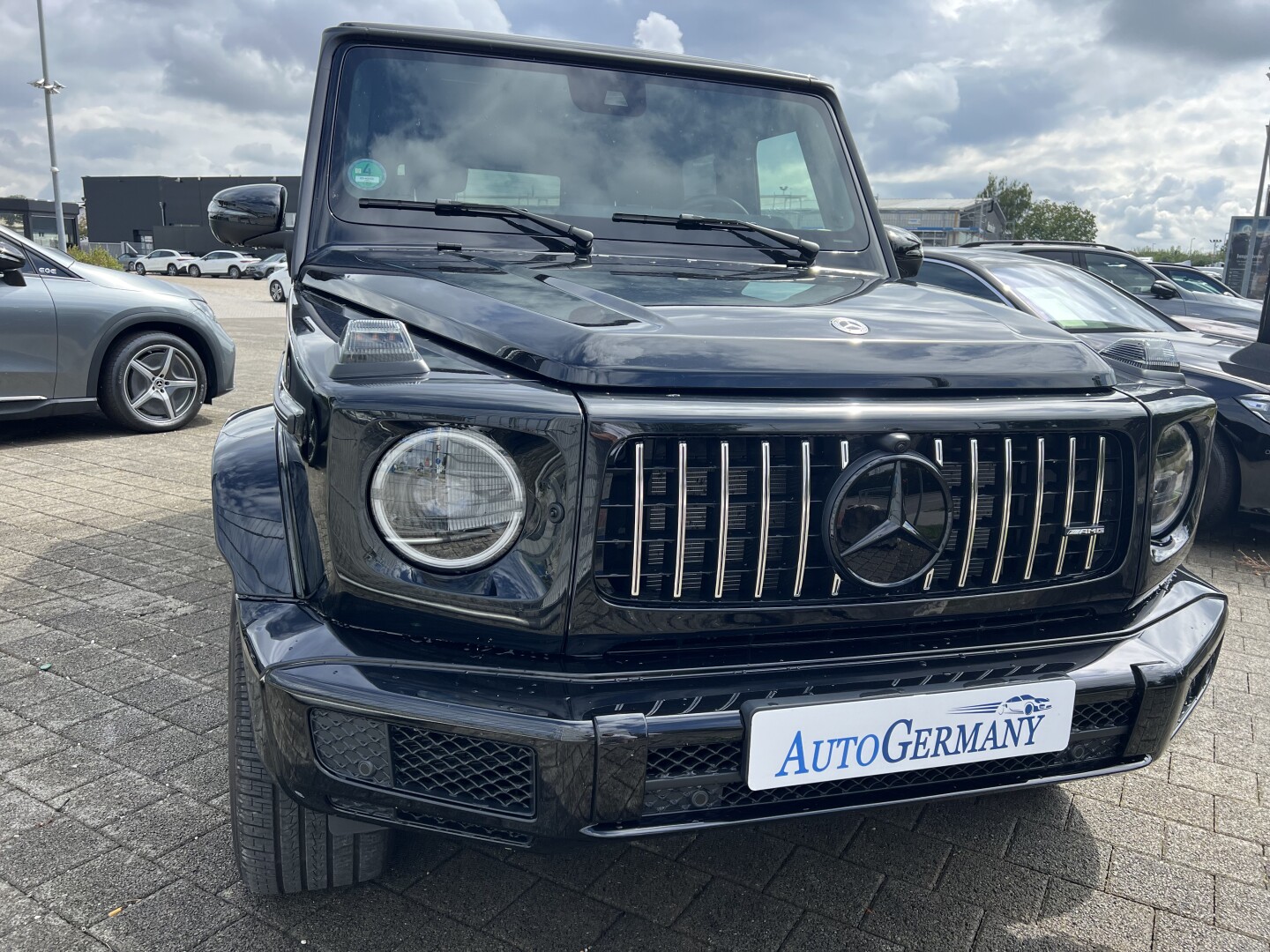 Mercedes-Benz G500 V8 AMG-Line 421PS Black З Німеччини (119790)