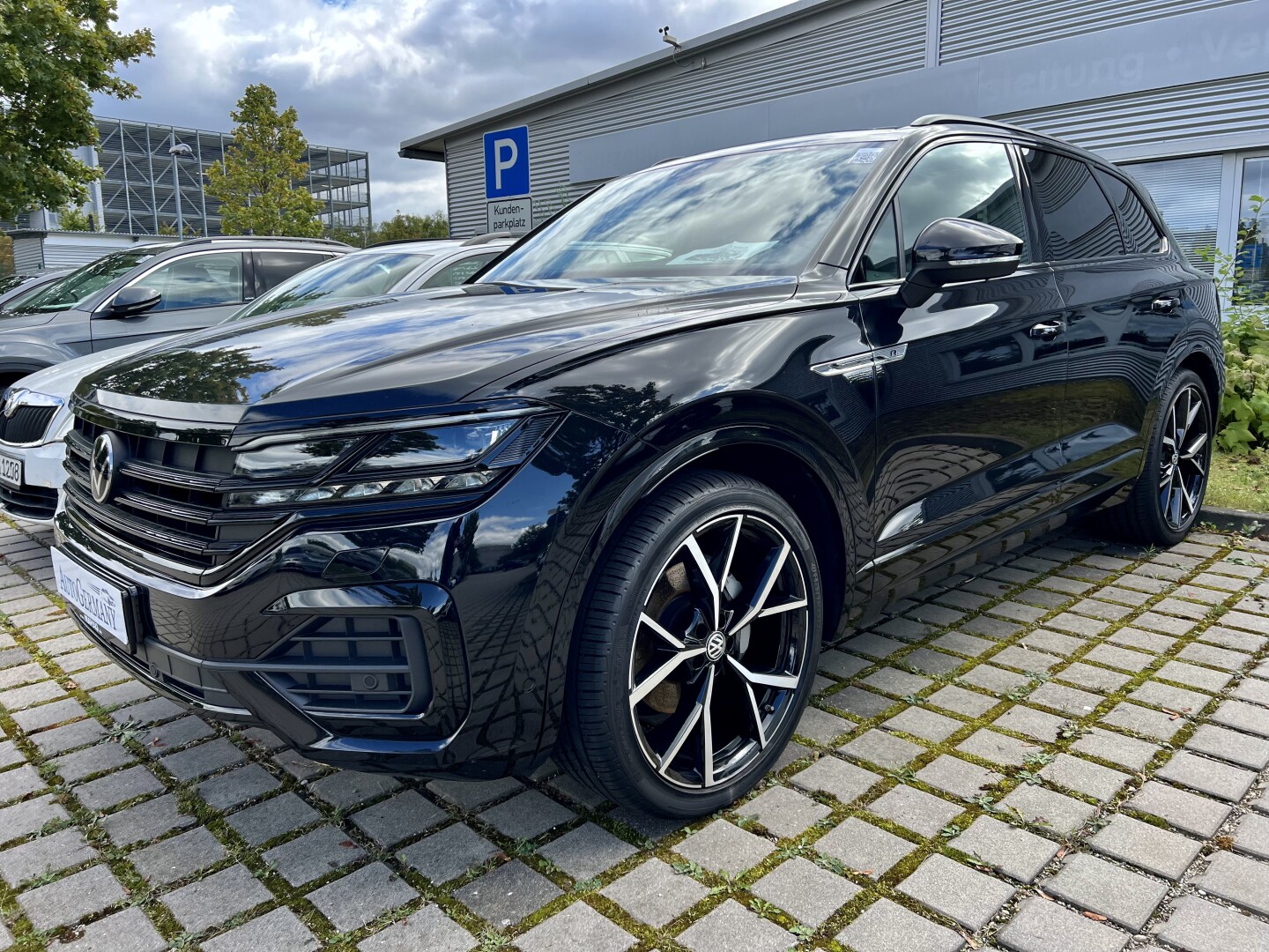 VW Touareg 3.0TDI 286PS R-Line Black-Paket LED З Німеччини (119860)