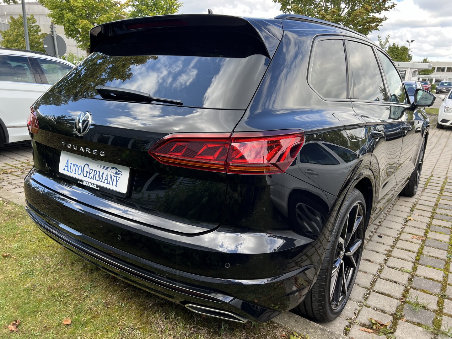 VW Touareg 3.0TDI 286PS R-Line Black-Paket LED З Німеччини (119852)