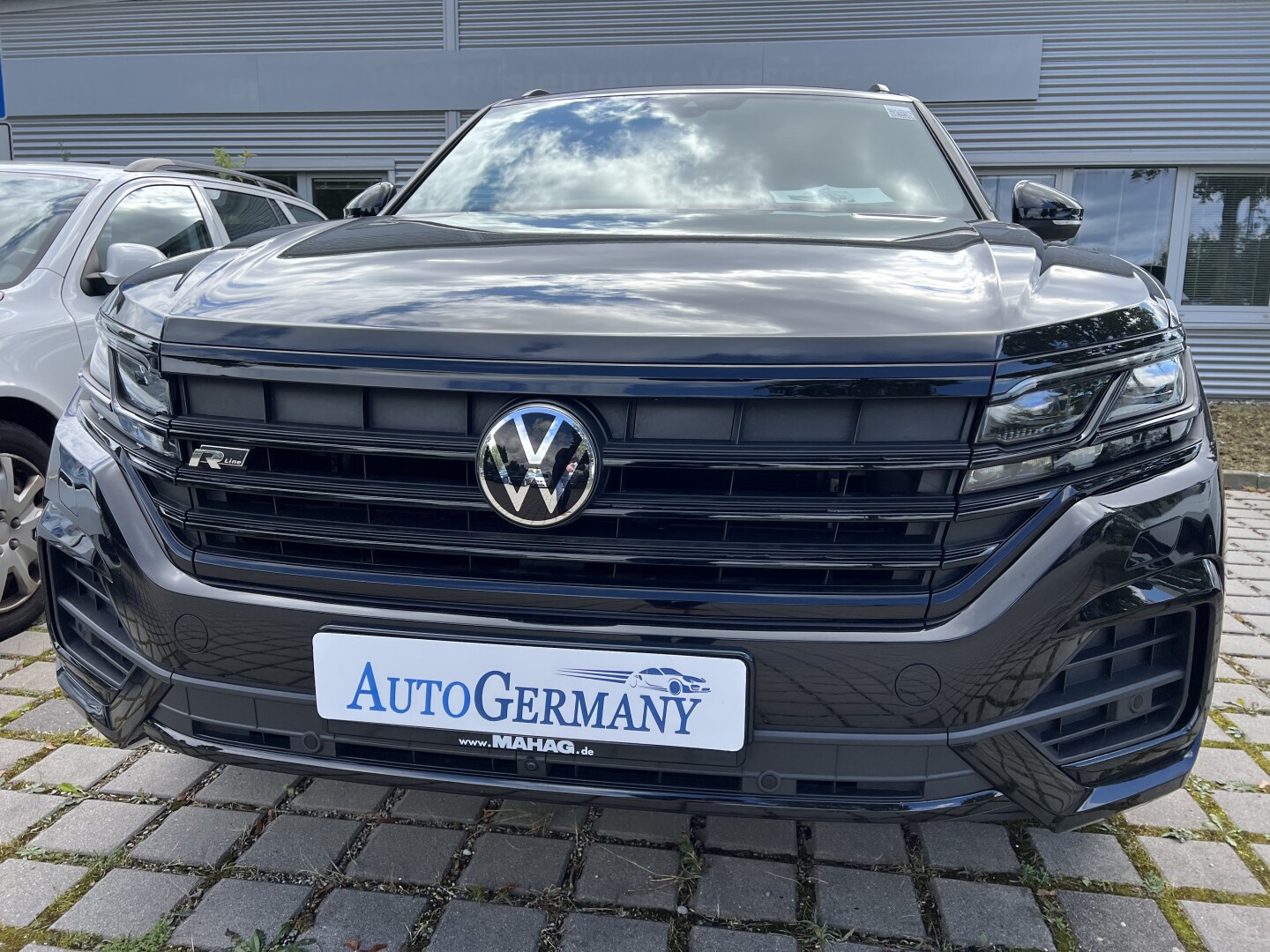 VW Touareg 3.0TDI 286PS R-Line Black-Paket LED З Німеччини (119863)