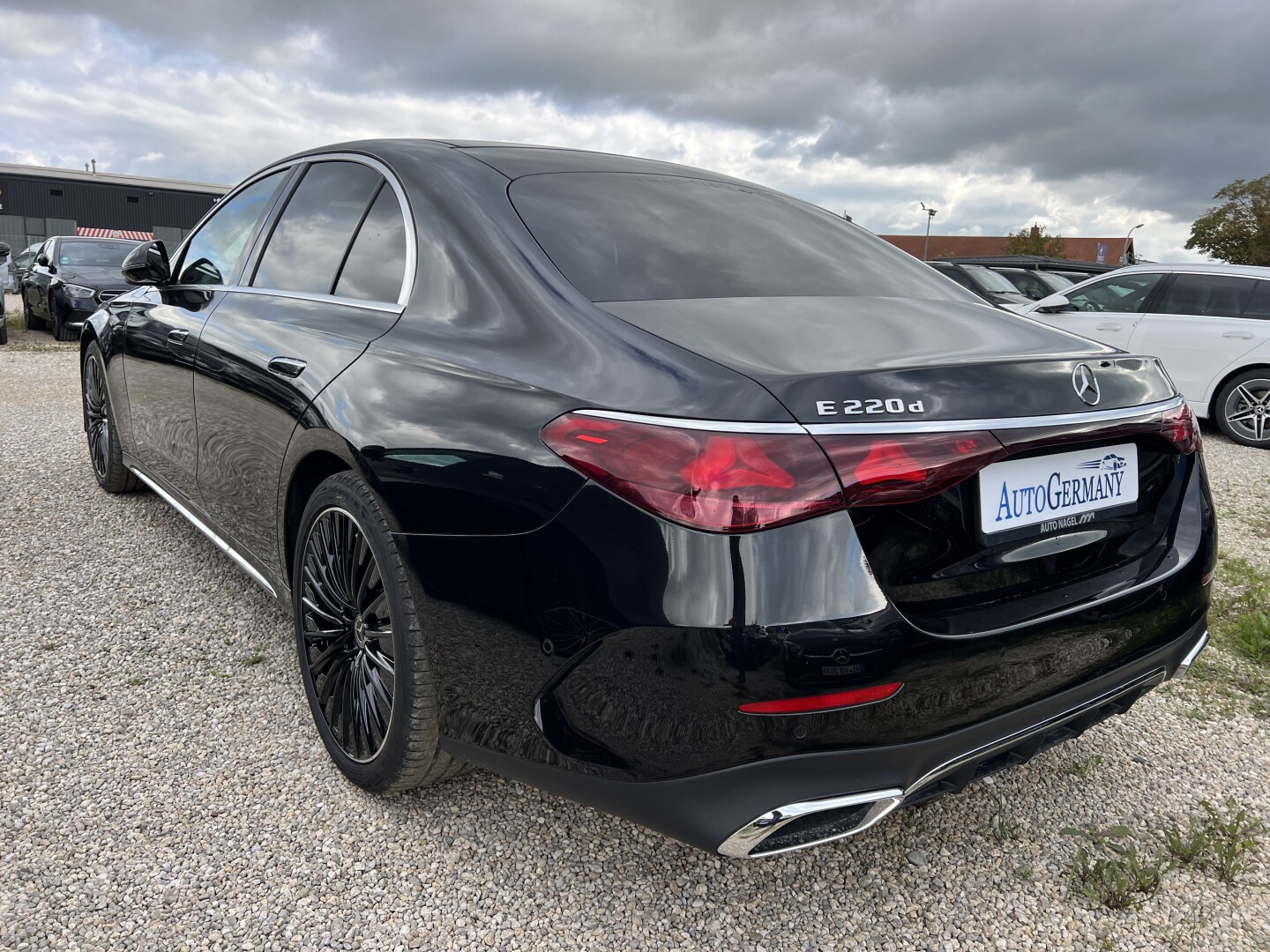 Mercedes-Benz E220d AMG-Sport Individual З Німеччини (119874)