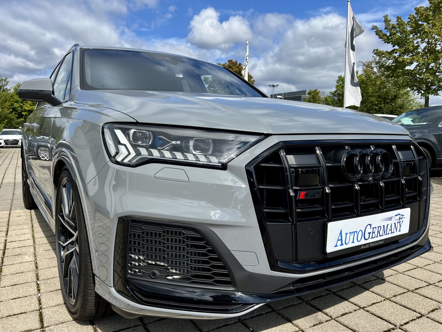 Audi SQ7 4.0TFSI 507PS Competition Plus Black-Paket З Німеччини (119912)