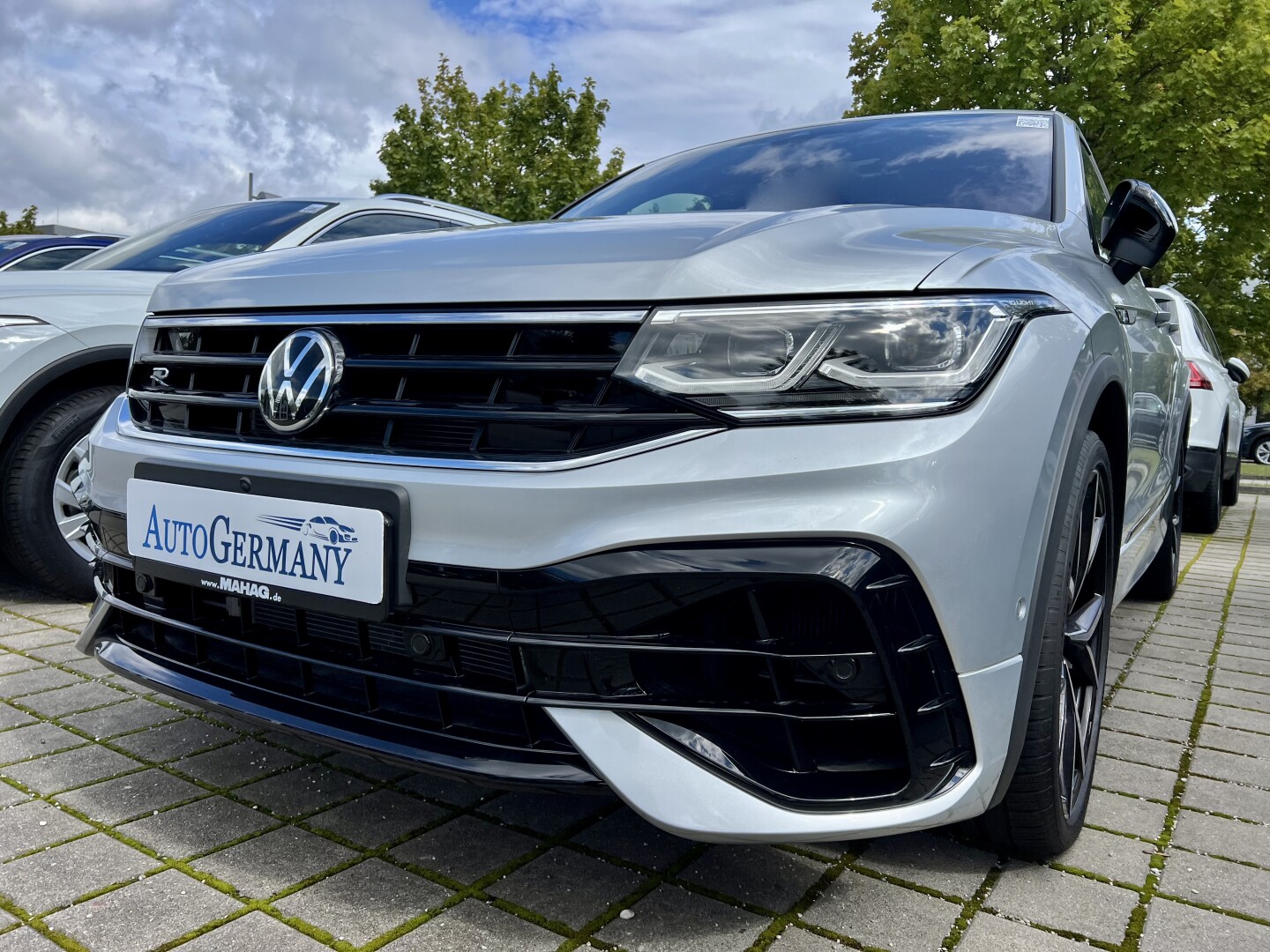 VW Tiguan R 2.0TSI 320PS 4Motion DSG IQ-LED Aus Deutschland (120130)