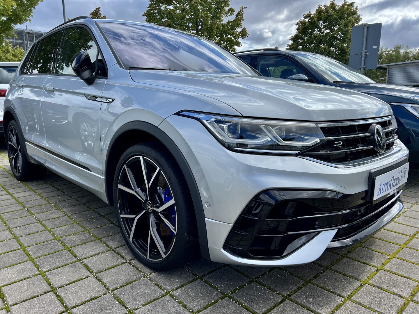 VW Tiguan R 2.0TSI 320PS 4Motion DSG IQ-LED Из Германии (120104)