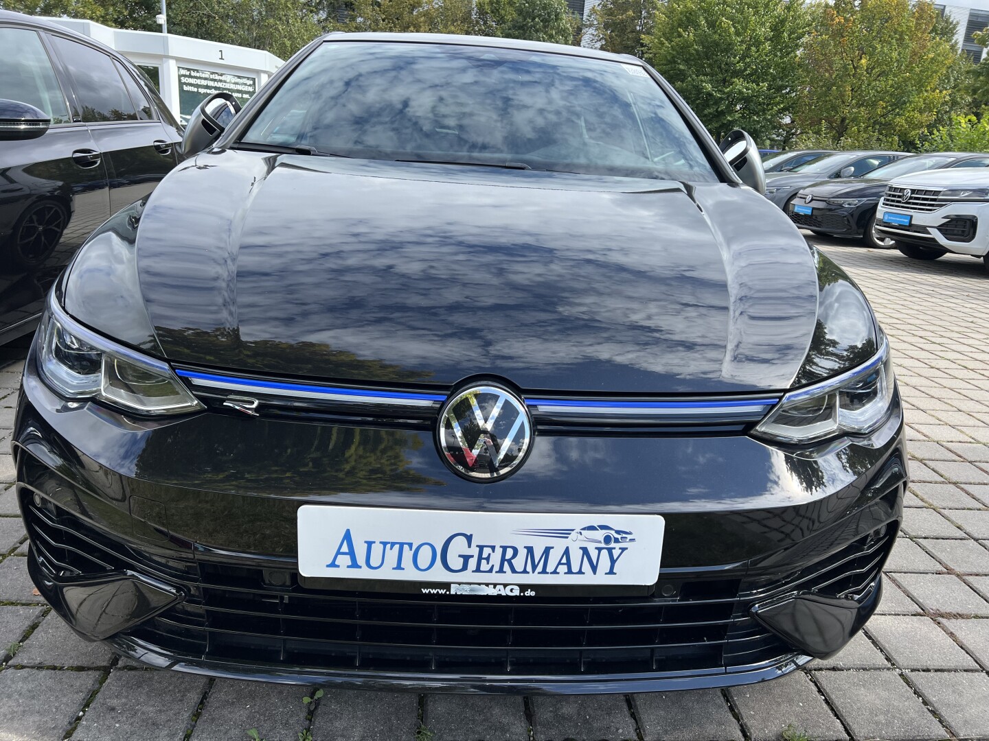 VW Golf 8 R 4Motion 320PS DSG Black-Paket Из Германии (120250)