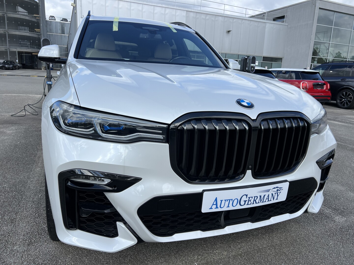 BMW X7 xDrive 40d M-Sport Black Paket Laser From Germany (120273)