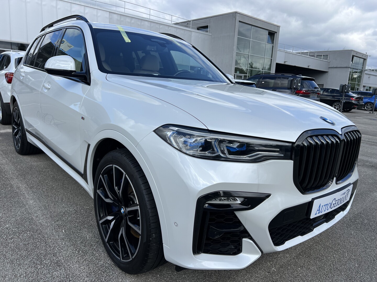 BMW X7 xDrive 40d M-Sport Black Paket Laser From Germany (120272)