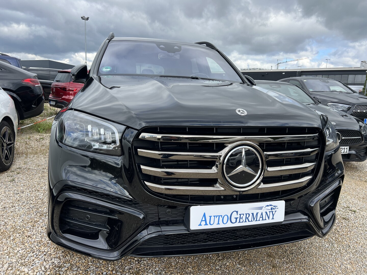 MB GLS 450d AMG Royal Black-Paket E-Active Body Control Из Германии (120429)