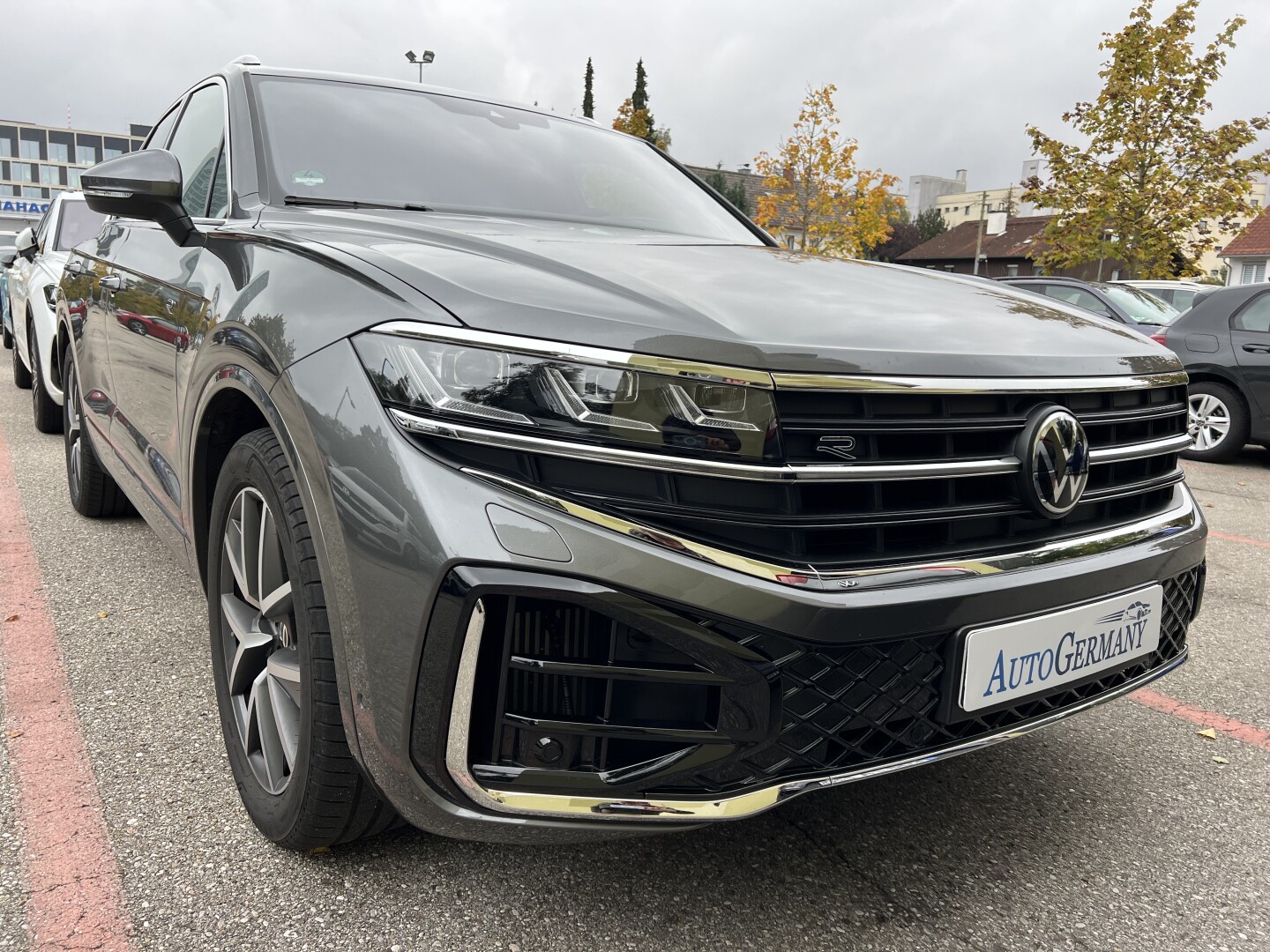 VW Touareg 3.0TDI 4Motion R-Line Black Style LED З Німеччини (120748)