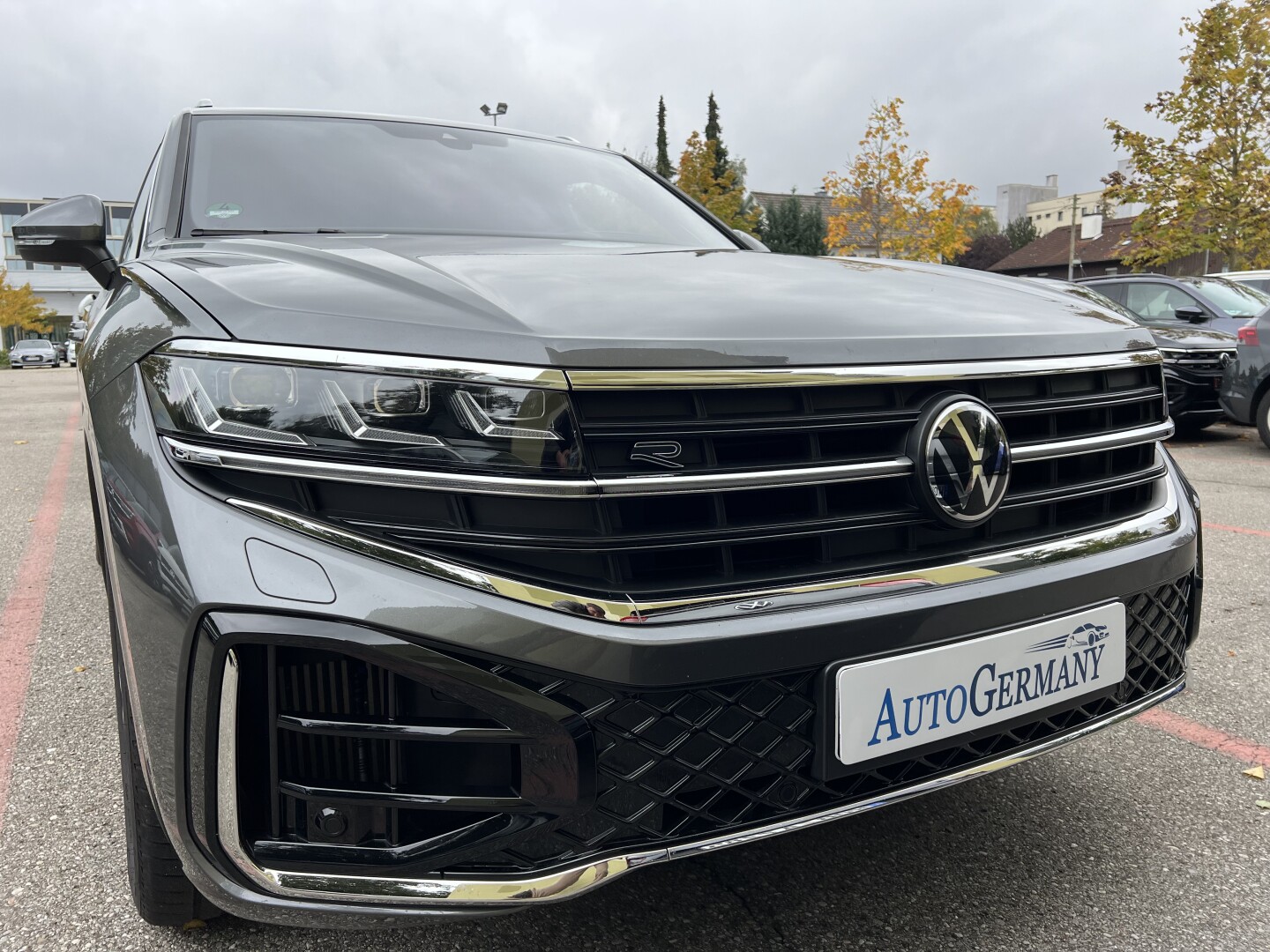 VW Touareg 3.0TDI 4Motion R-Line Black Style LED З Німеччини (120747)