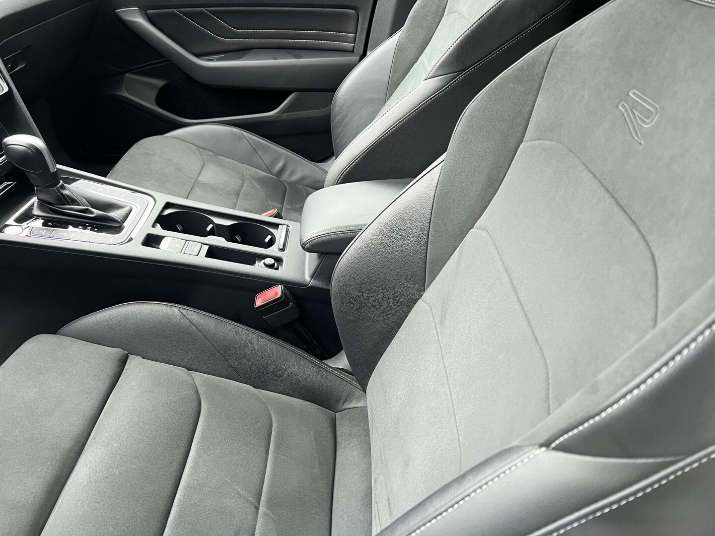 VW Arteon 2.0TDI 4Motion DSG R-Line Matrix LED З Німеччини (120884)