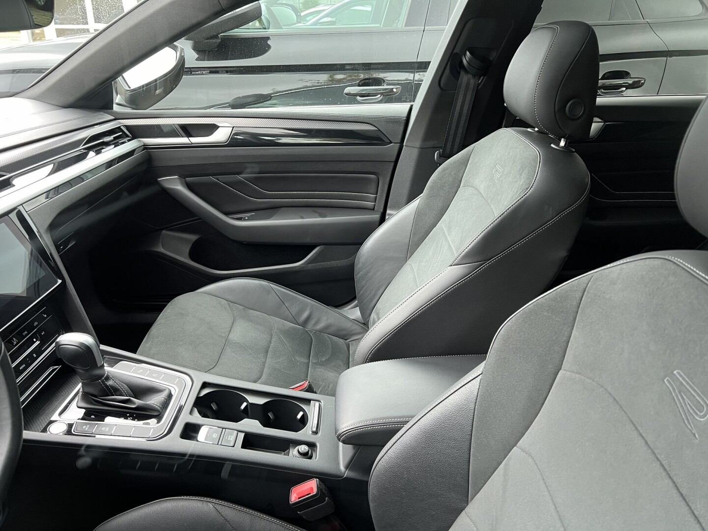 VW Arteon 2.0TDI 4Motion DSG R-Line Matrix LED З Німеччини (120883)