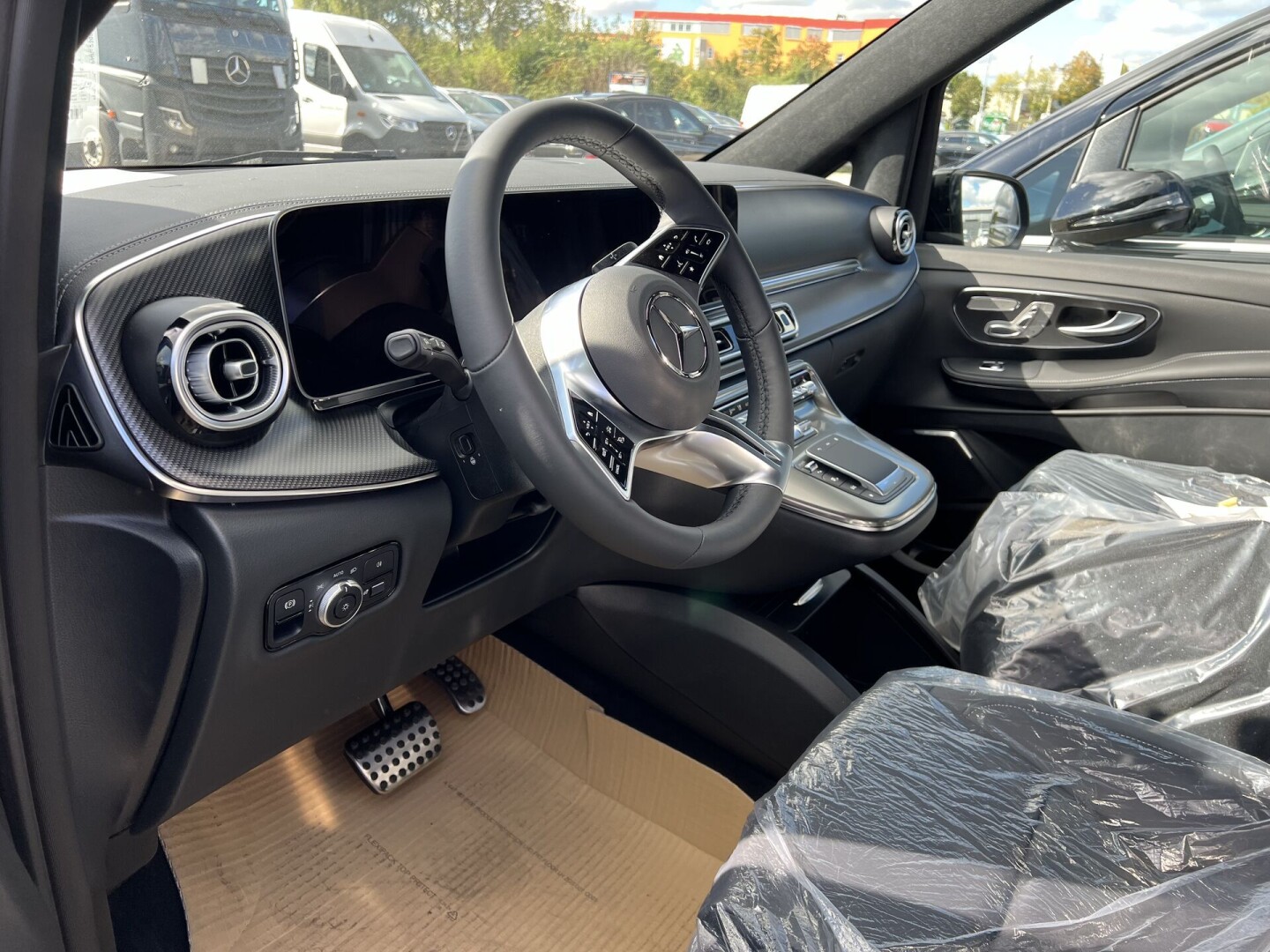 Mercedes-Benz V300d 4Matic Airmatic Avantgarde Extralang 7-Seat З Німеччини (120984)