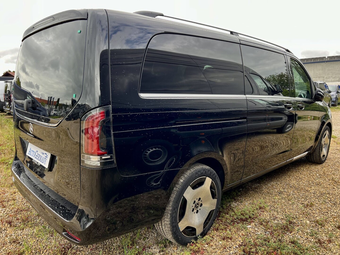 Mercedes-Benz V300d 4Matic Airmatic Avantgarde Extralang 7-Seat З Німеччини (120975)