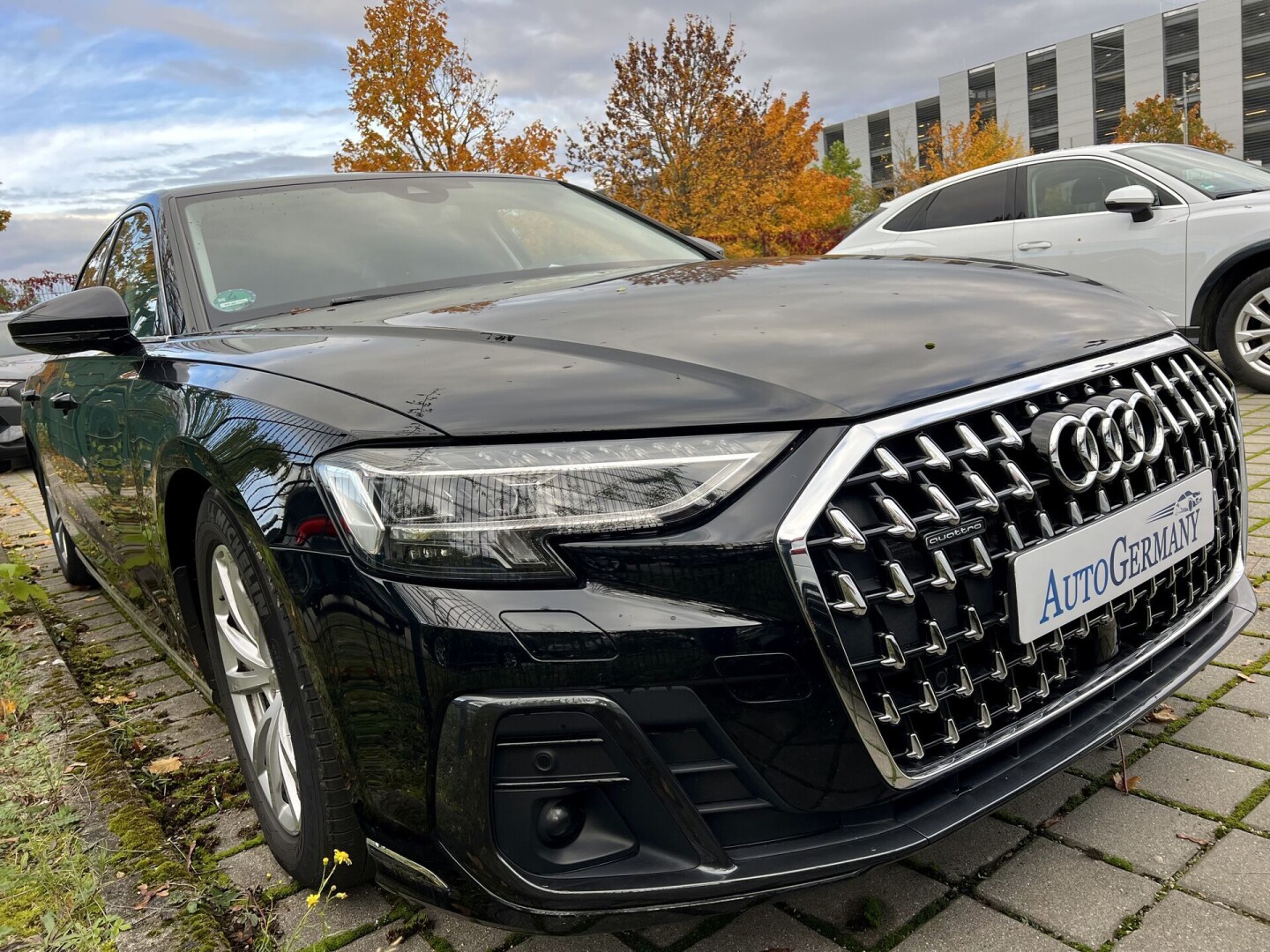Audi A8 50TDI Quattro 286PS HD-Matrix  З Німеччини (121028)