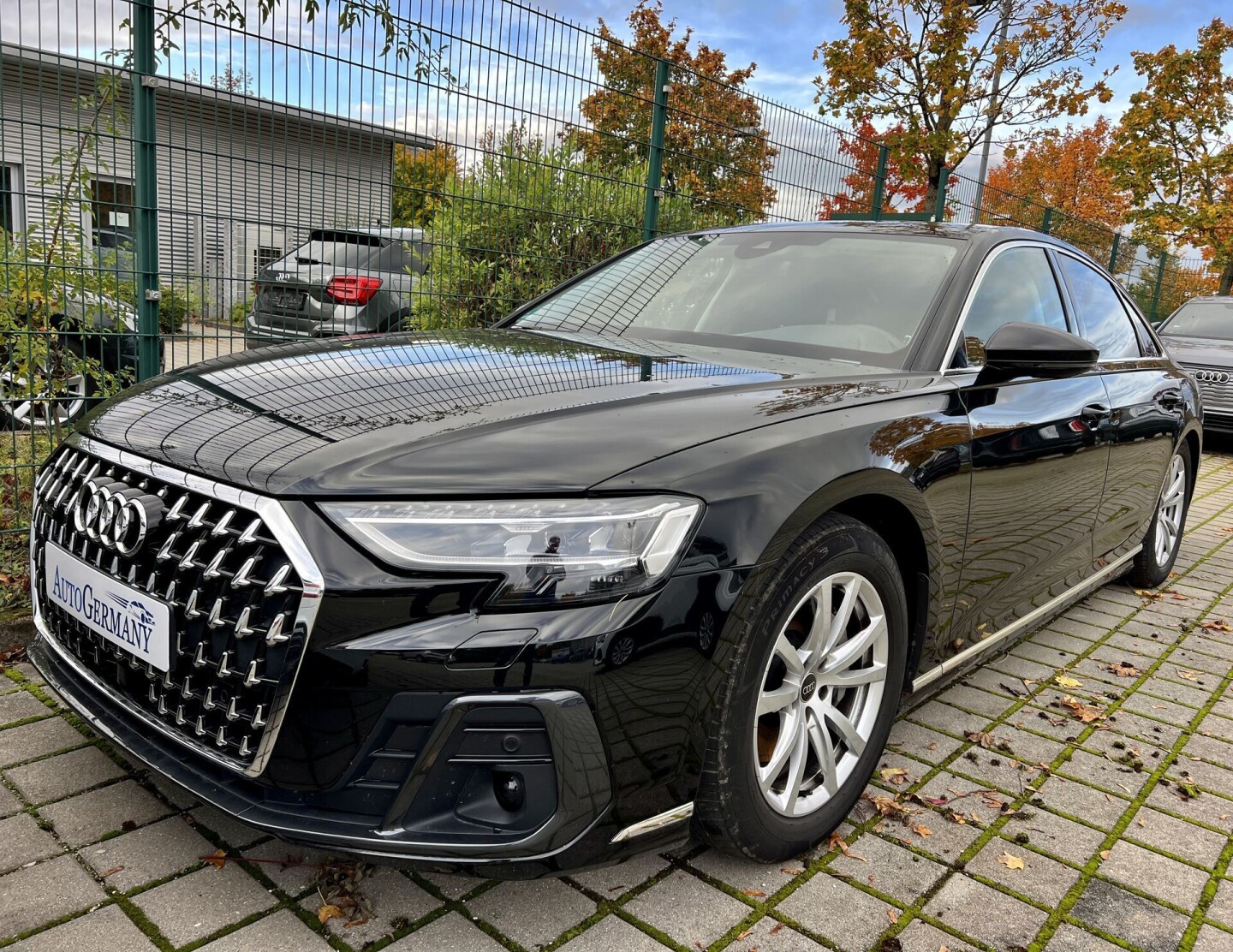 Audi A8 50TDI Quattro 286PS HD-Matrix  З Німеччини (121009)