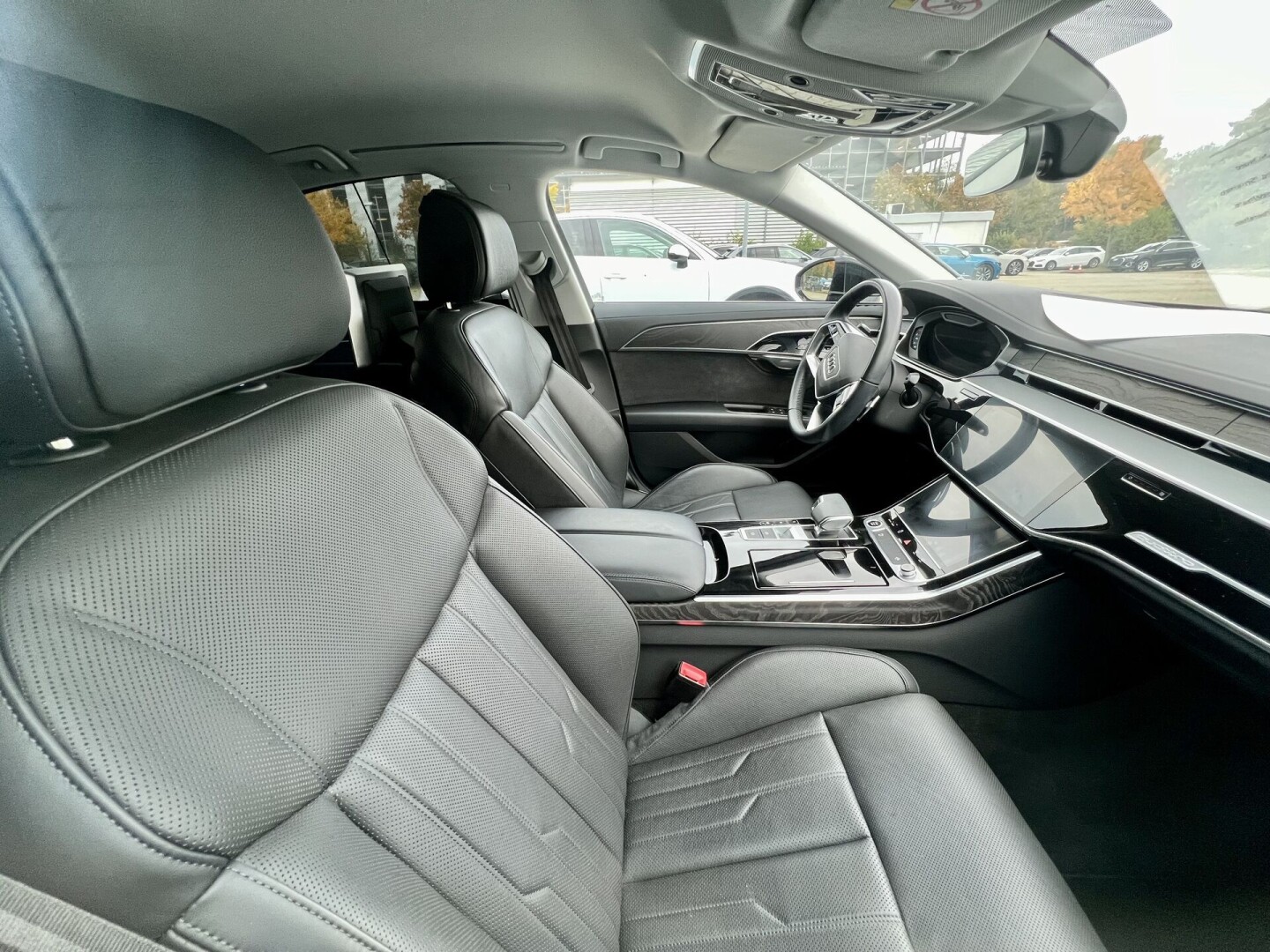 Audi A8 50TDI Quattro 286PS HD-Matrix  З Німеччини (121017)