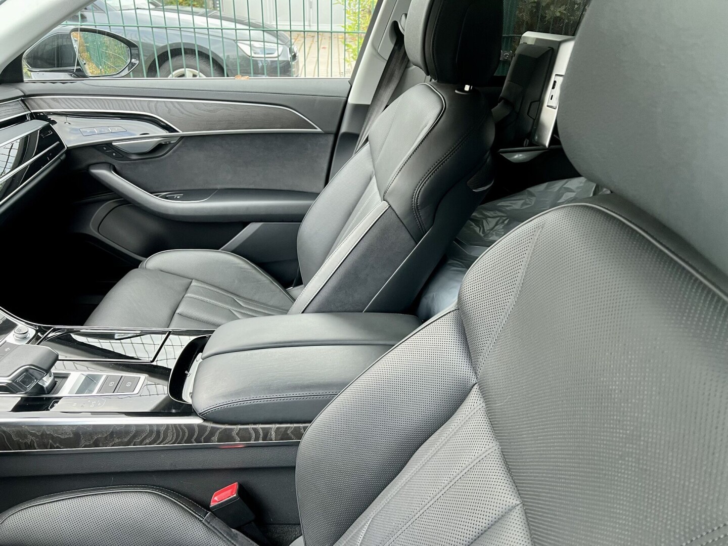 Audi A8 50TDI Quattro 286PS HD-Matrix  З Німеччини (121026)