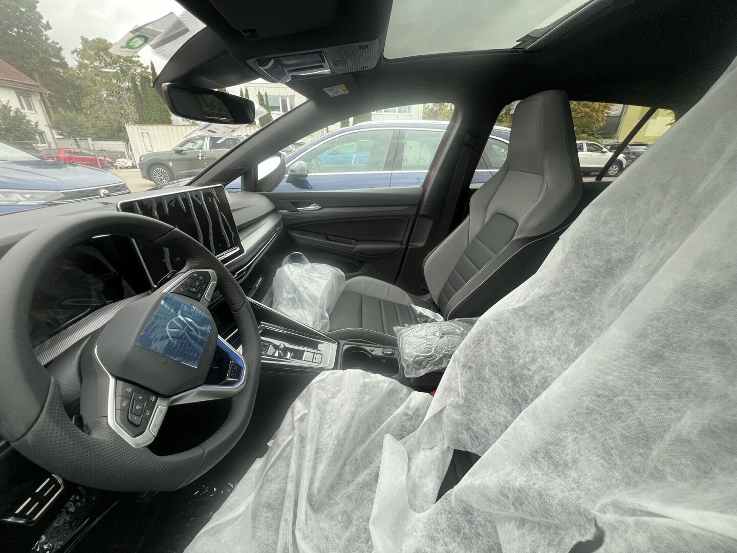 VW Golf 8 GTE 1,5 eHybrid 272PS DSG IQ-LED З Німеччини (121066)