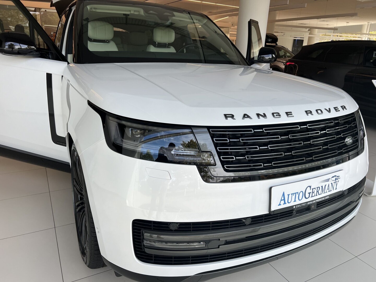 Land Rover Range Rover Autobiography P530 LWB SHADOW З Німеччини (121120)