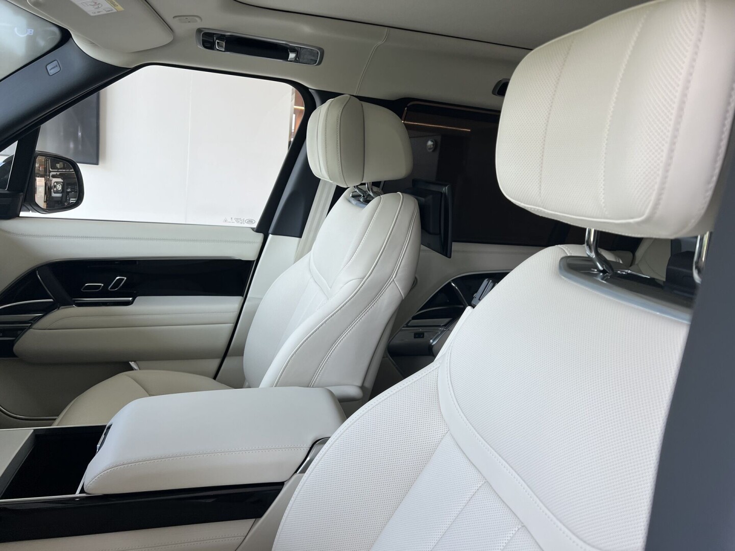Land Rover Range Rover Autobiography P530 LWB SHADOW З Німеччини (121109)