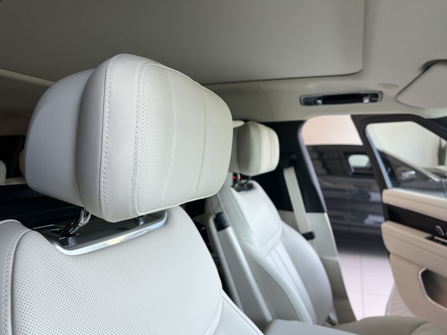 Land Rover Range Rover Autobiography P530 LWB SHADOW З Німеччини (121127)