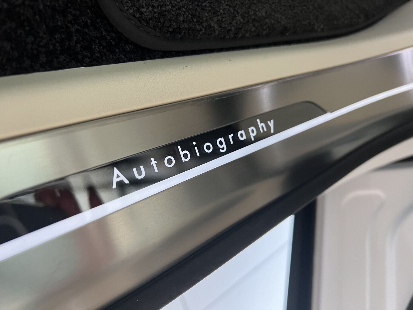 Land Rover Range Rover Autobiography P530 LWB SHADOW З Німеччини (121123)
