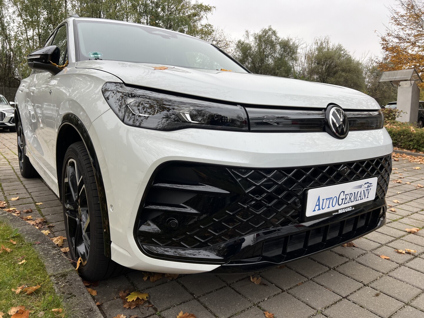 VW Tiguan 2.0TDI 193PS R-Line 4Motion IQ-LED З Німеччини (121892)