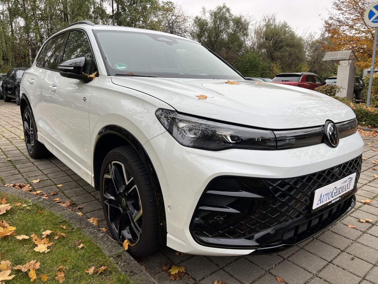 VW Tiguan 2.0TDI 193PS R-Line 4Motion IQ-LED З Німеччини (121893)