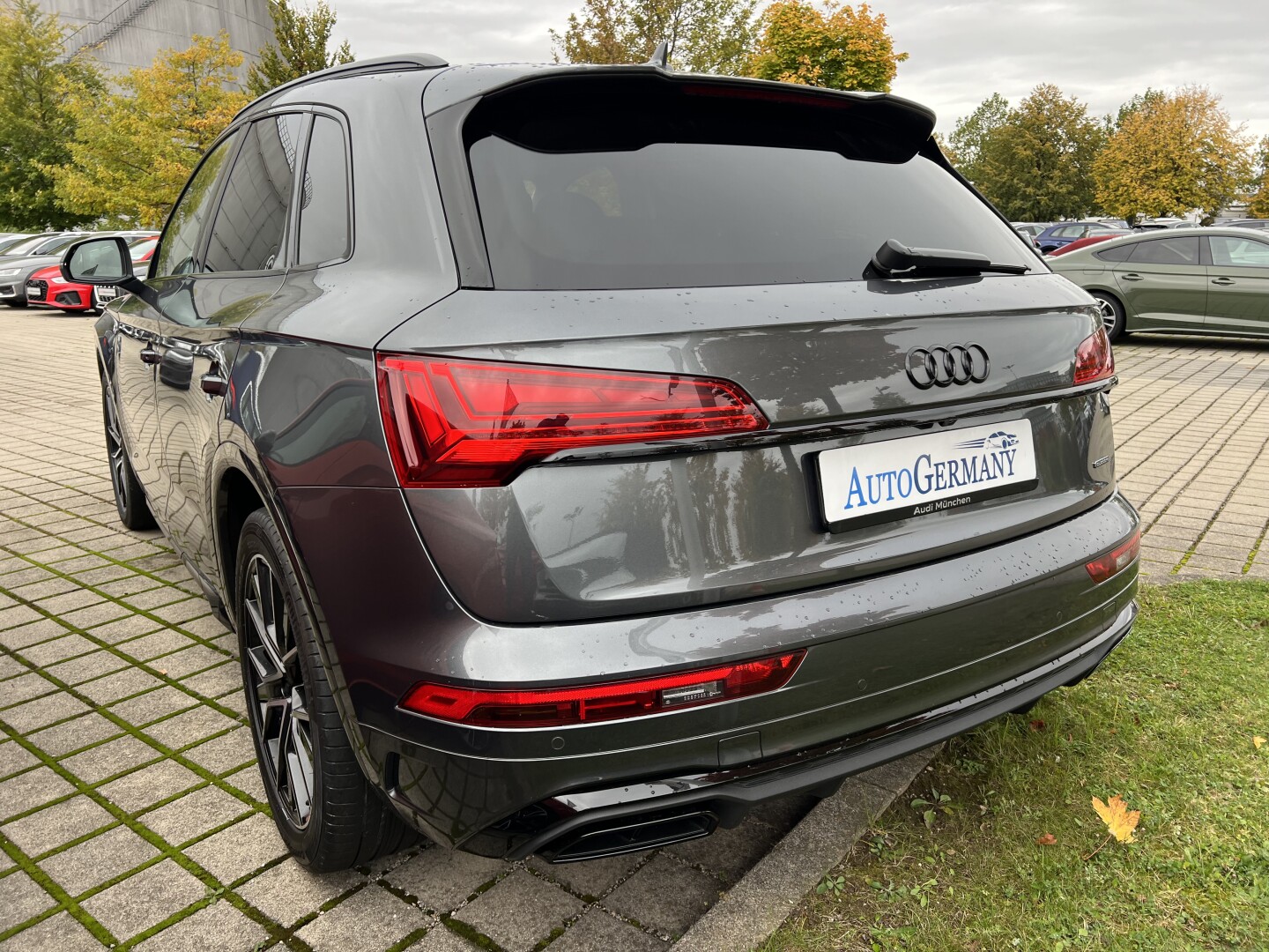 Audi Q5 S-Line 40TDI 204PS LED Individual Paket Aus Deutschland (121940)