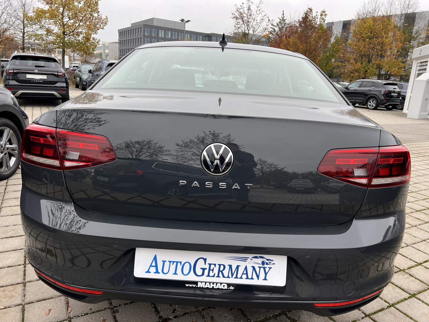 VW Passat 2.0TDI 150PS Business-Paket LED Из Германии (122043)