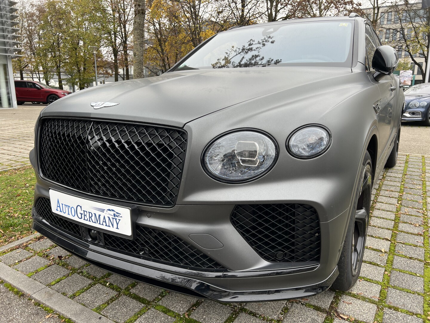 Bentley Bentayga 4.0 V8 Azure 551PS Magno-Matt Individual З Німеччини (122861)