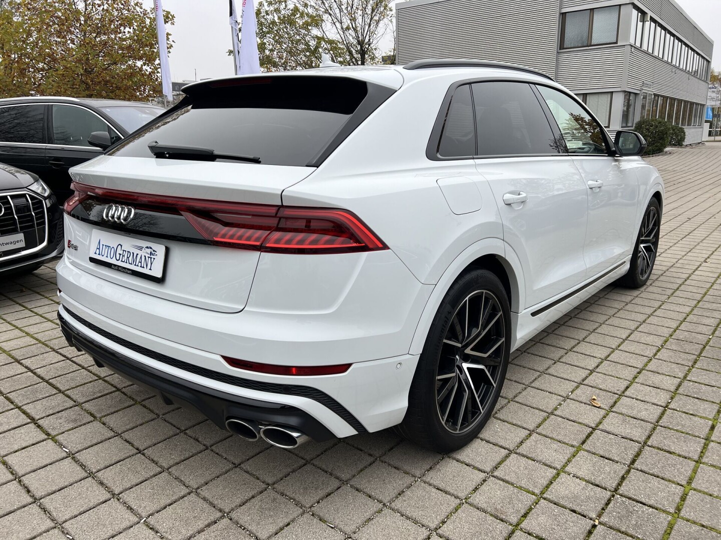 Audi SQ8 4.0TDI Black-Paket Individual HD-Matrix  З Німеччини (122894)