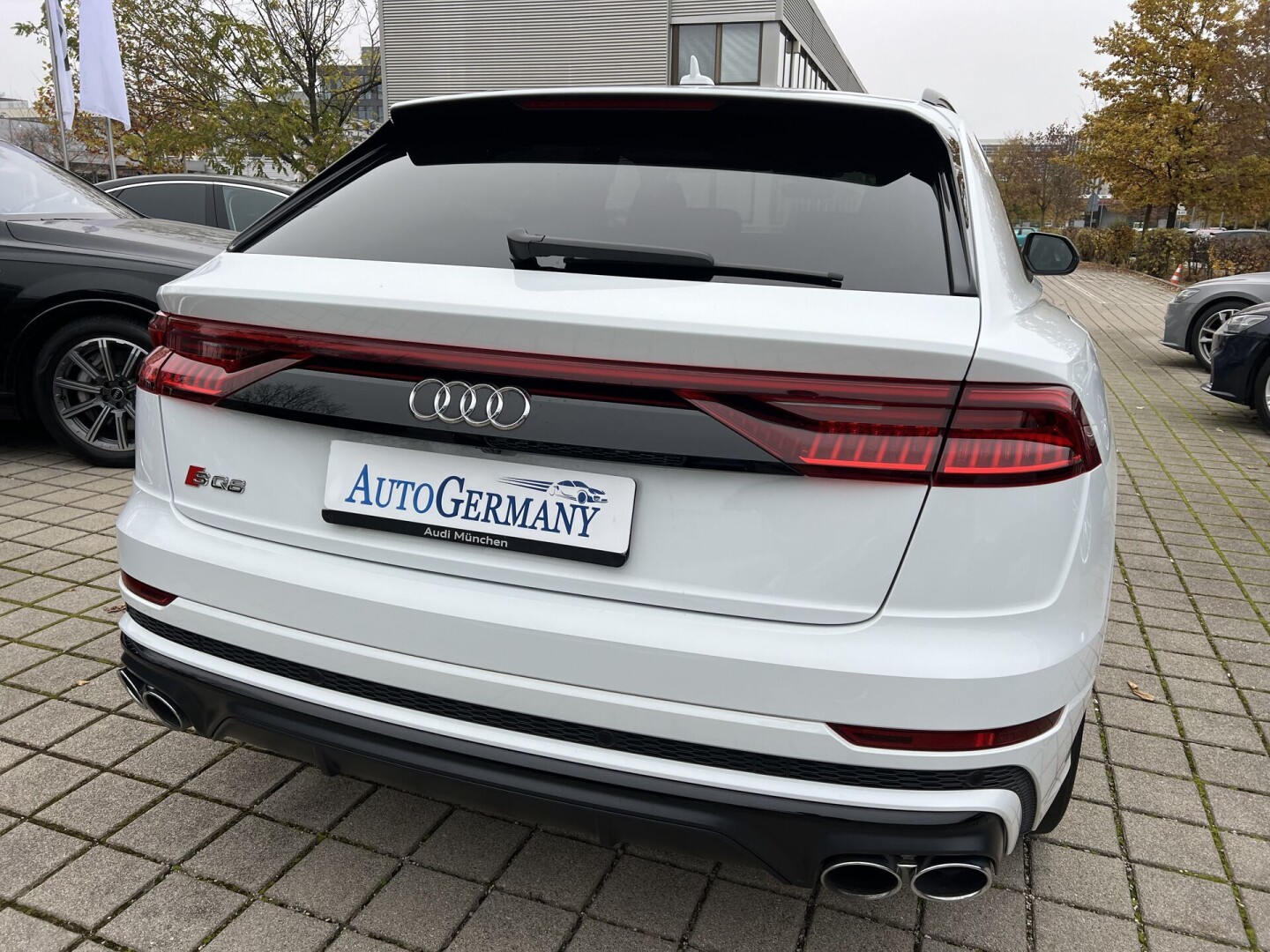 Audi SQ8 4.0TDI Black-Paket Individual HD-Matrix  З Німеччини (122919)