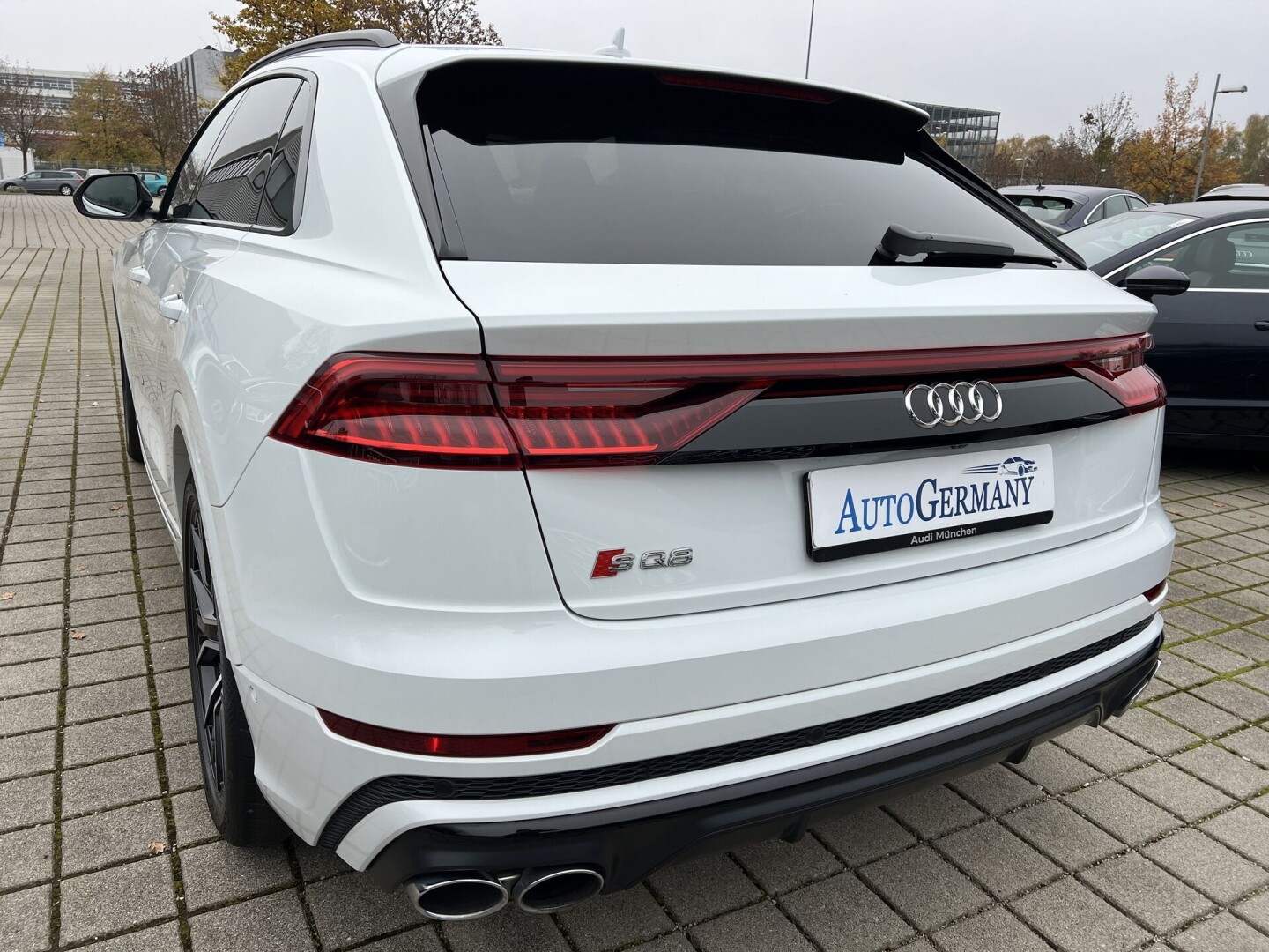Audi SQ8 4.0TDI Black-Paket Individual HD-Matrix  З Німеччини (122918)