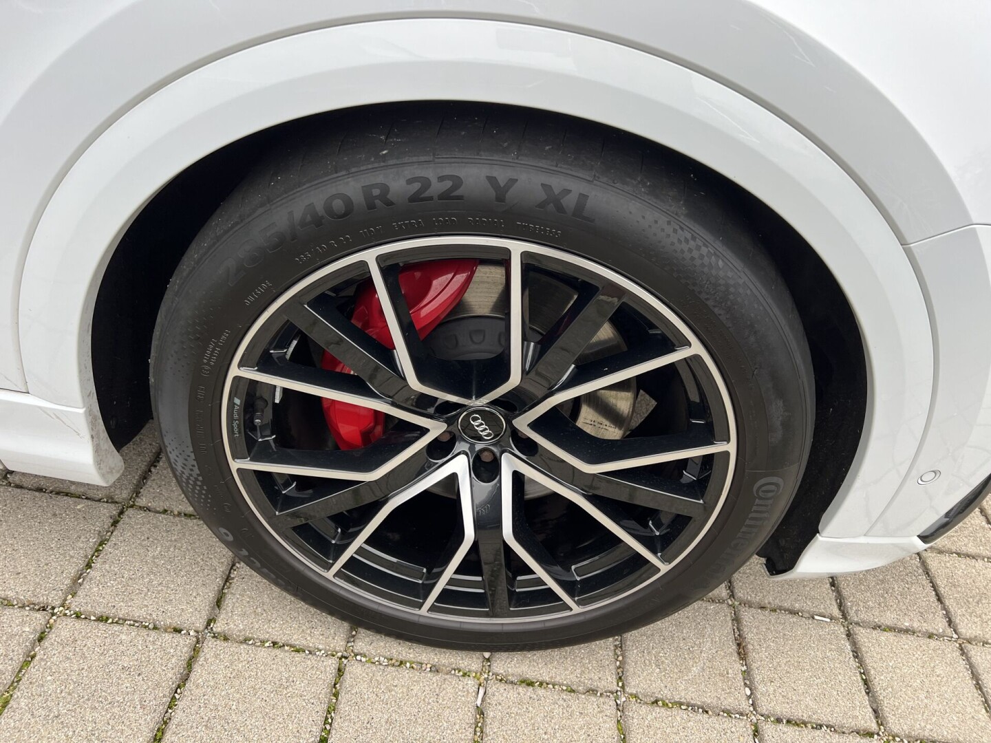 Audi SQ8 4.0TDI Black-Paket Individual HD-Matrix  З Німеччини (122906)