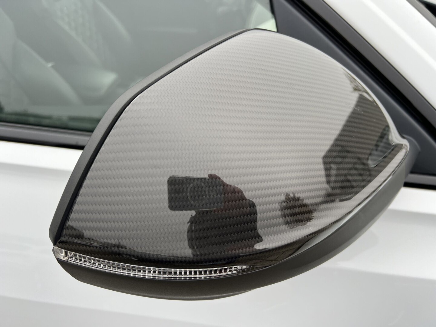 Audi SQ8 4.0TDI Black-Paket Individual HD-Matrix  З Німеччини (122905)