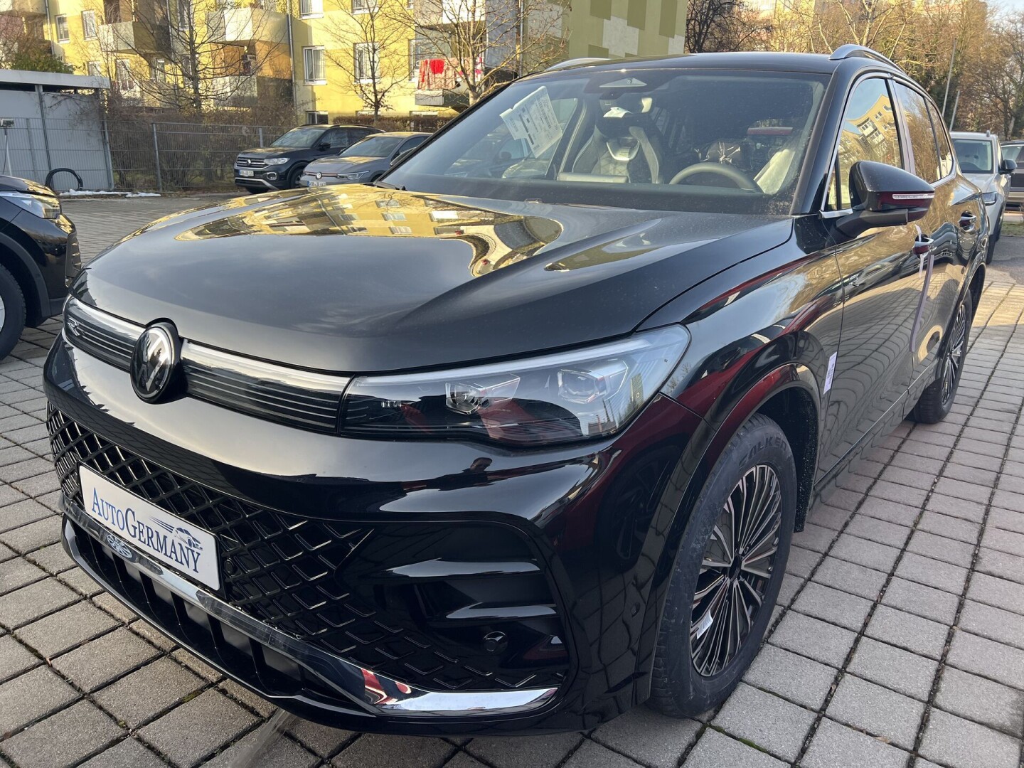 VW Tiguan 2.0TDI 193PS R-Line 4Motion IQ-Light DSG З Німеччини (122993)