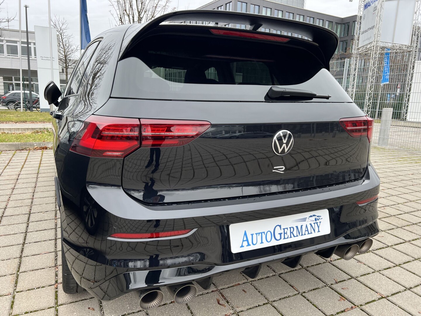 VW Golf 8 R 2.0 TSI DSG 4-Motion Performance  З Німеччини (123090)