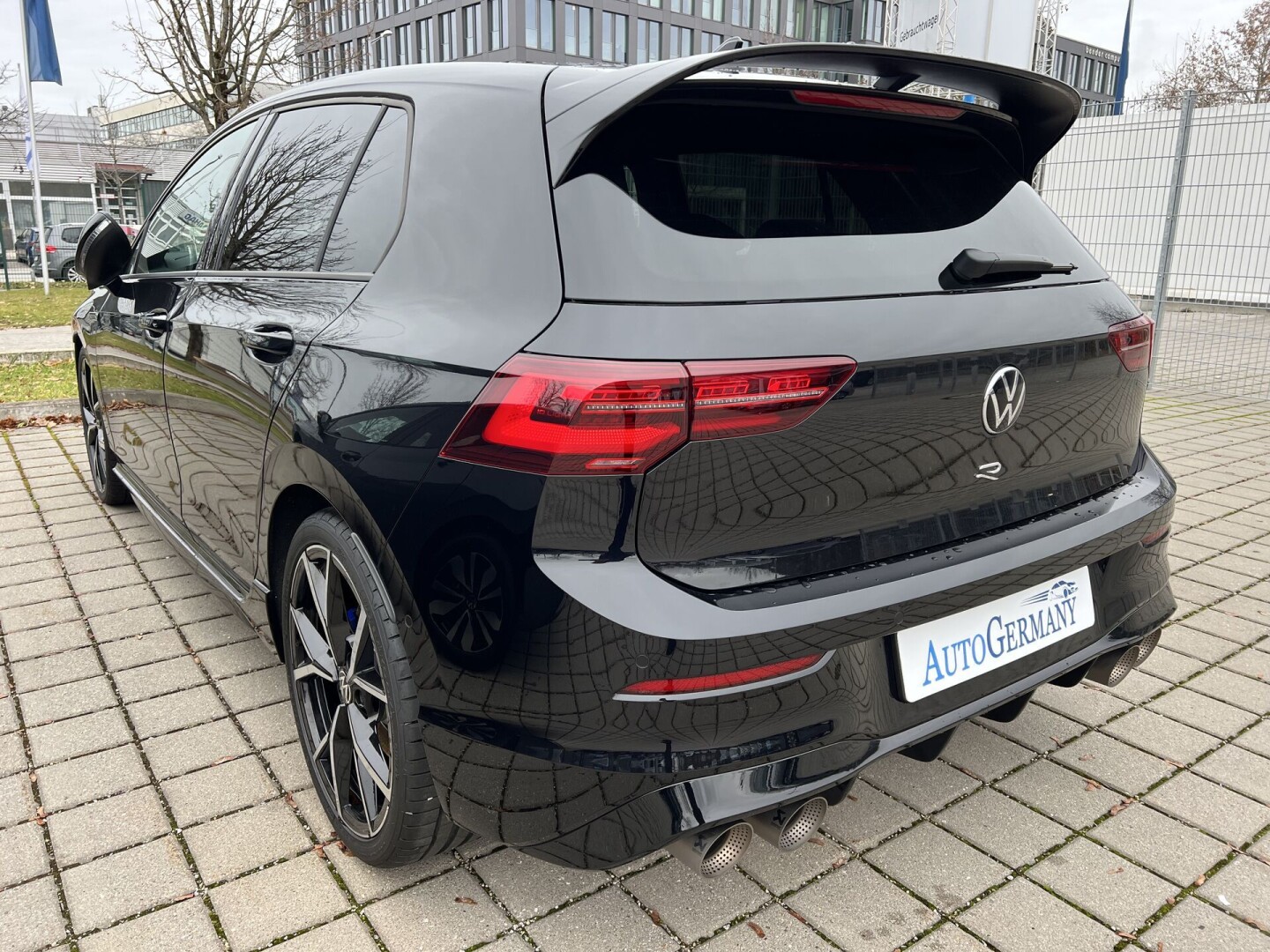 VW Golf 8 R 2.0 TSI DSG 4-Motion Performance  З Німеччини (123091)