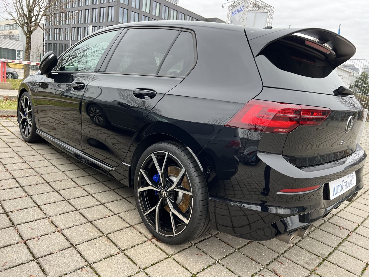 VW Golf 8 R 2.0 TSI DSG 4-Motion Performance  З Німеччини (123084)