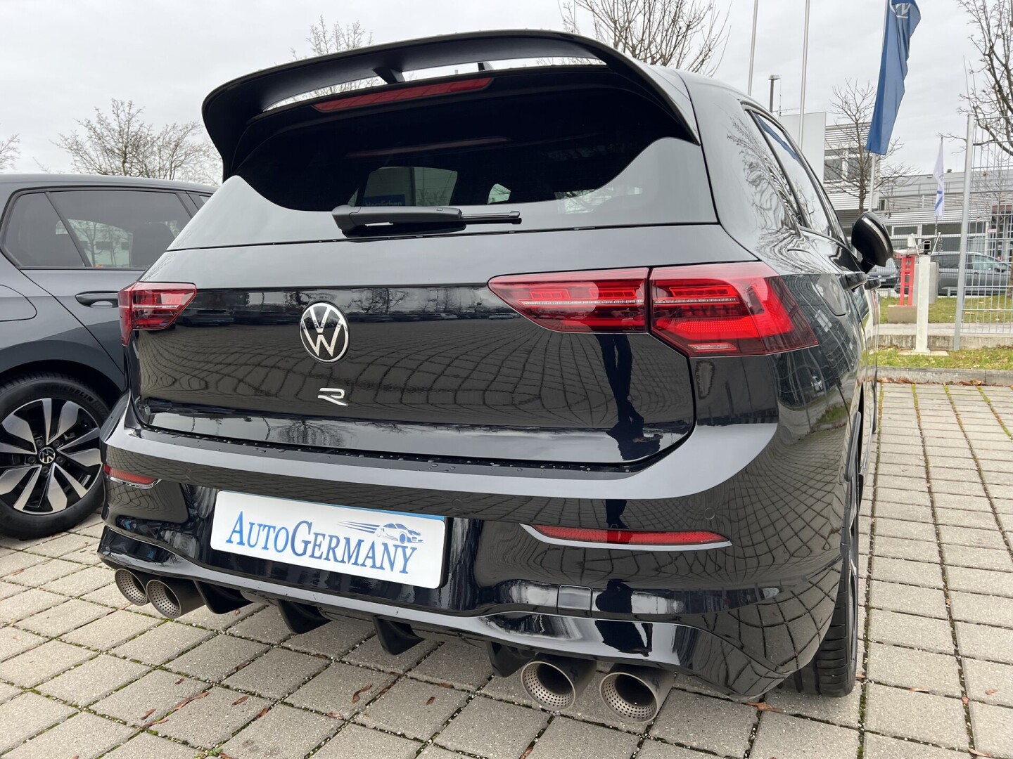 VW Golf 8 R 2.0 TSI DSG 4-Motion Performance  З Німеччини (123088)